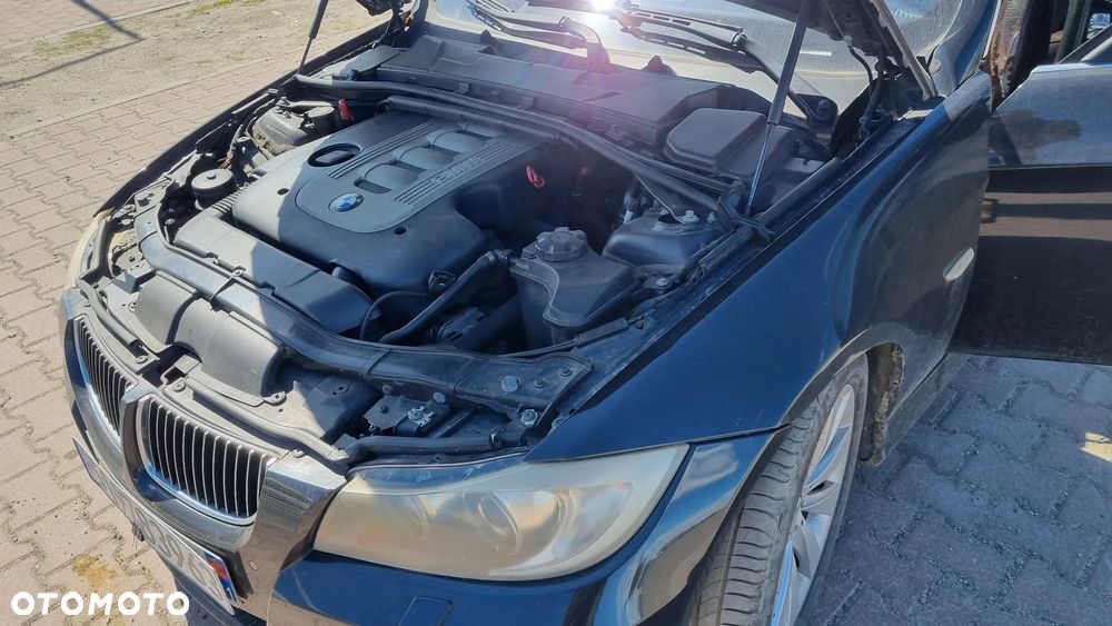 BMW Seria 3 - 32