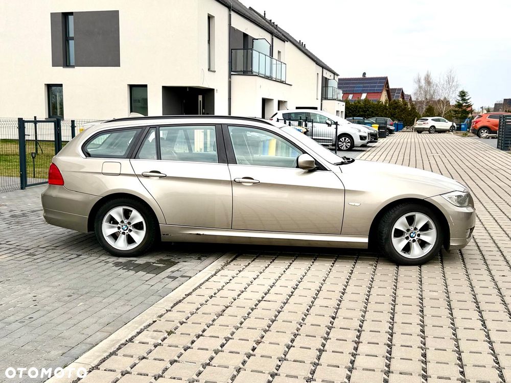 BMW Seria 3 - 22