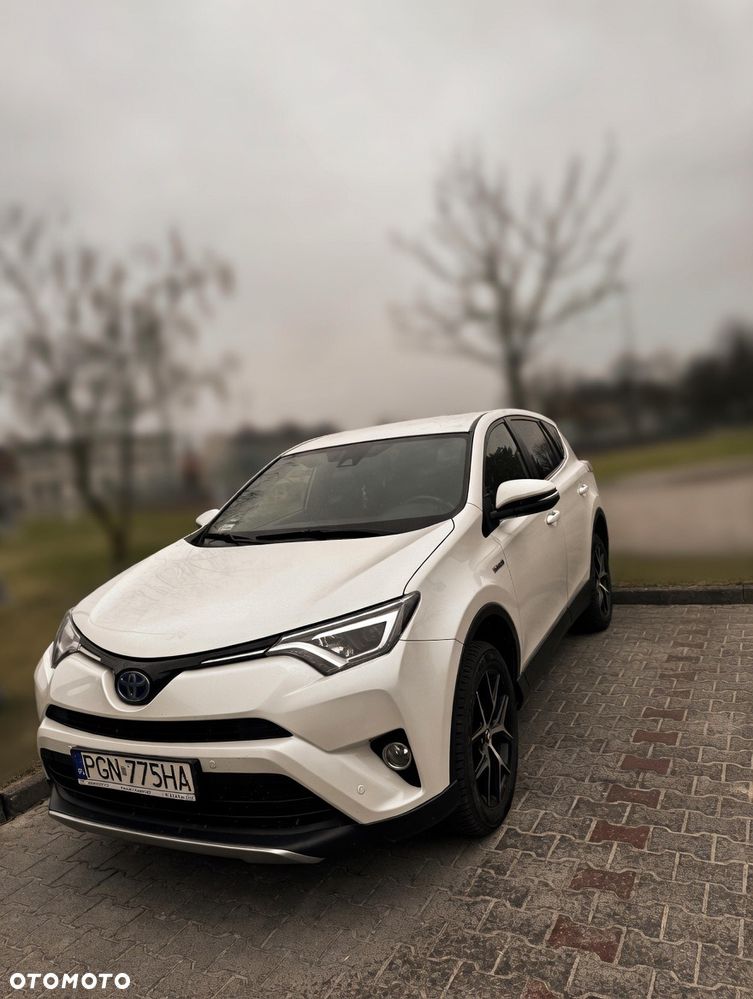 Toyota RAV4 Hybrid Premium 4x2 - 1