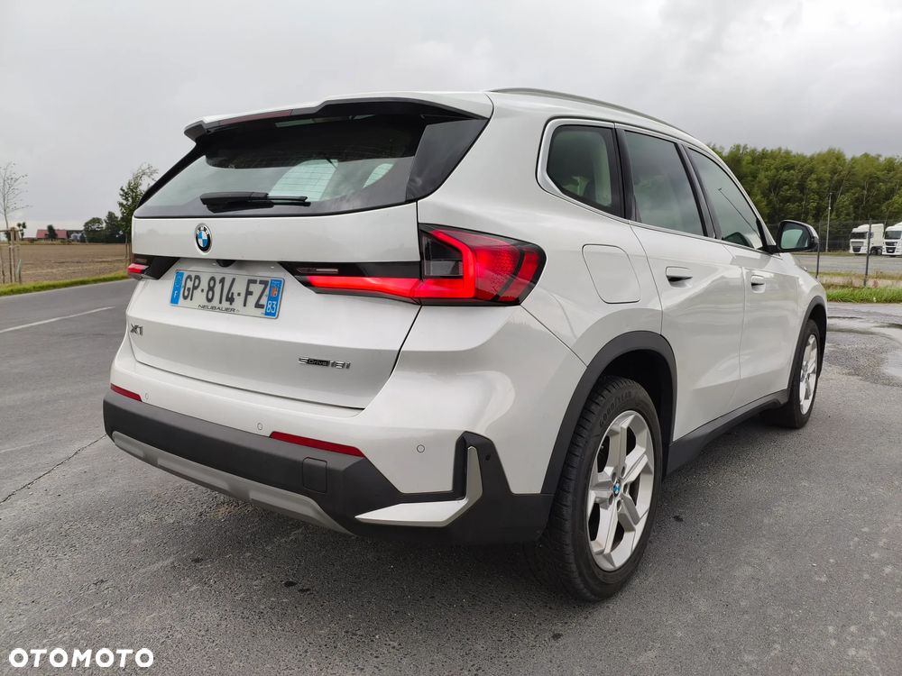 BMW X1 sDrive18i Sport Line - 1