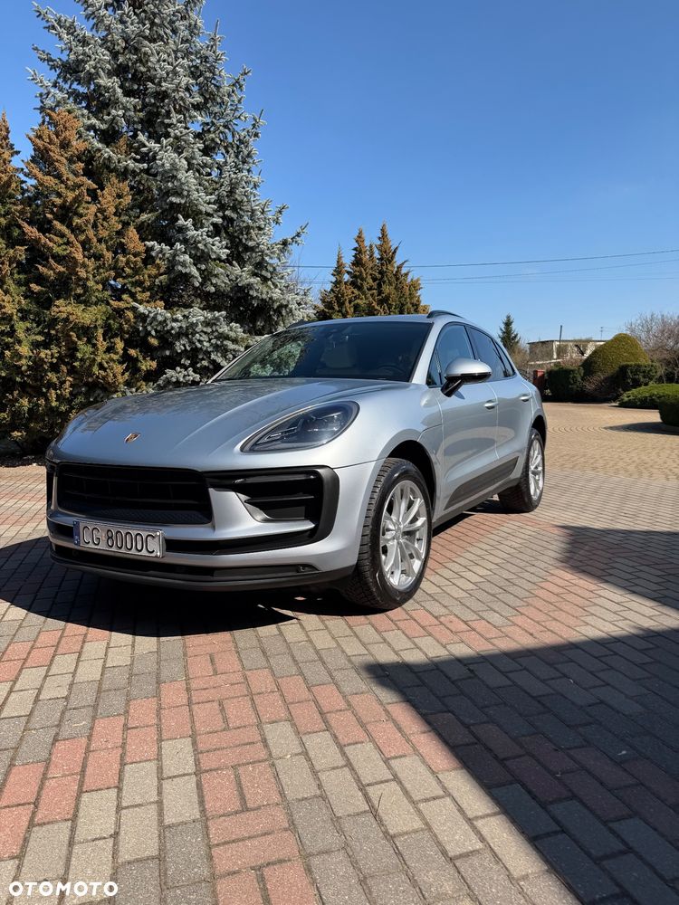 Porsche Macan Standard - 2