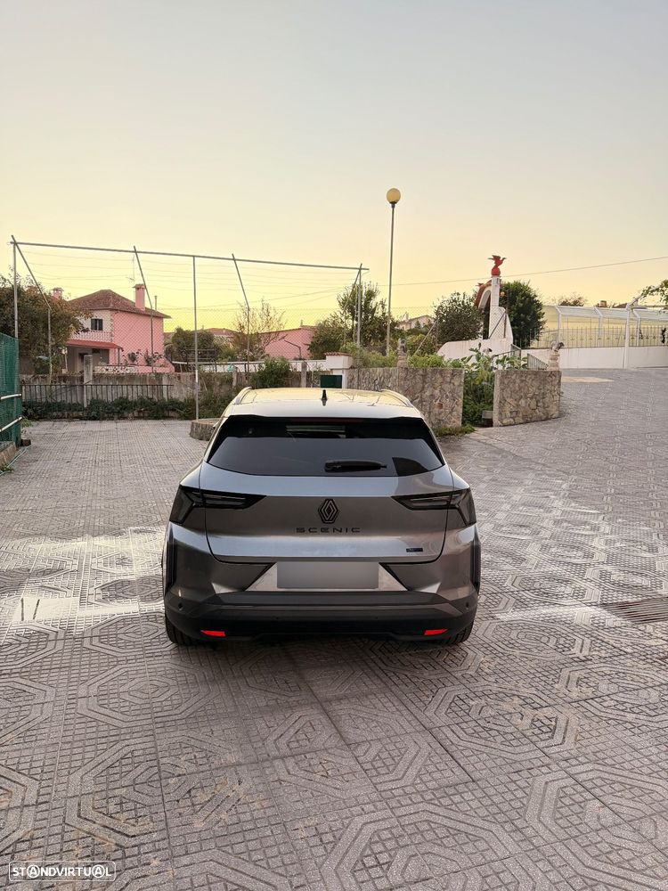 Renault Scénic E-Tech 87 kWh Esprit Alpine - 4