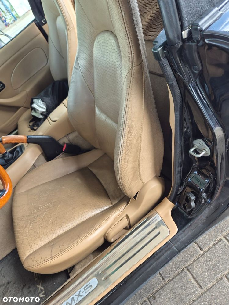 Mazda MX-5 1.6i 16V Memories - 15