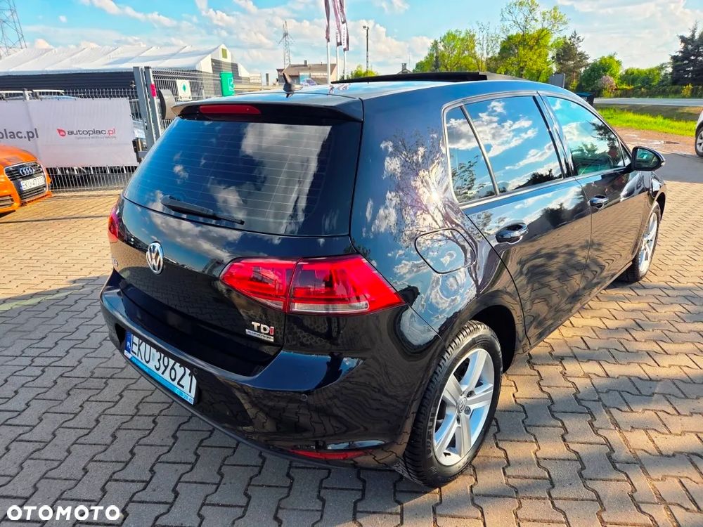 Volkswagen Golf 1.6 TDI Highline - 10