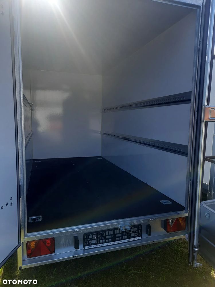TEMARED Przyczepa BOX furgon z DRZWIAMI  300x147xcm lekka DMC 750kg - 4