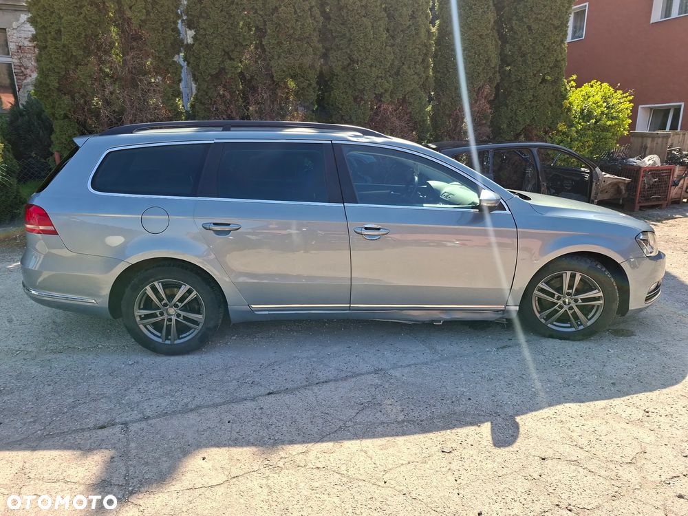 Volkswagen Passat 2.0 TDI DPF Comfortline - 6