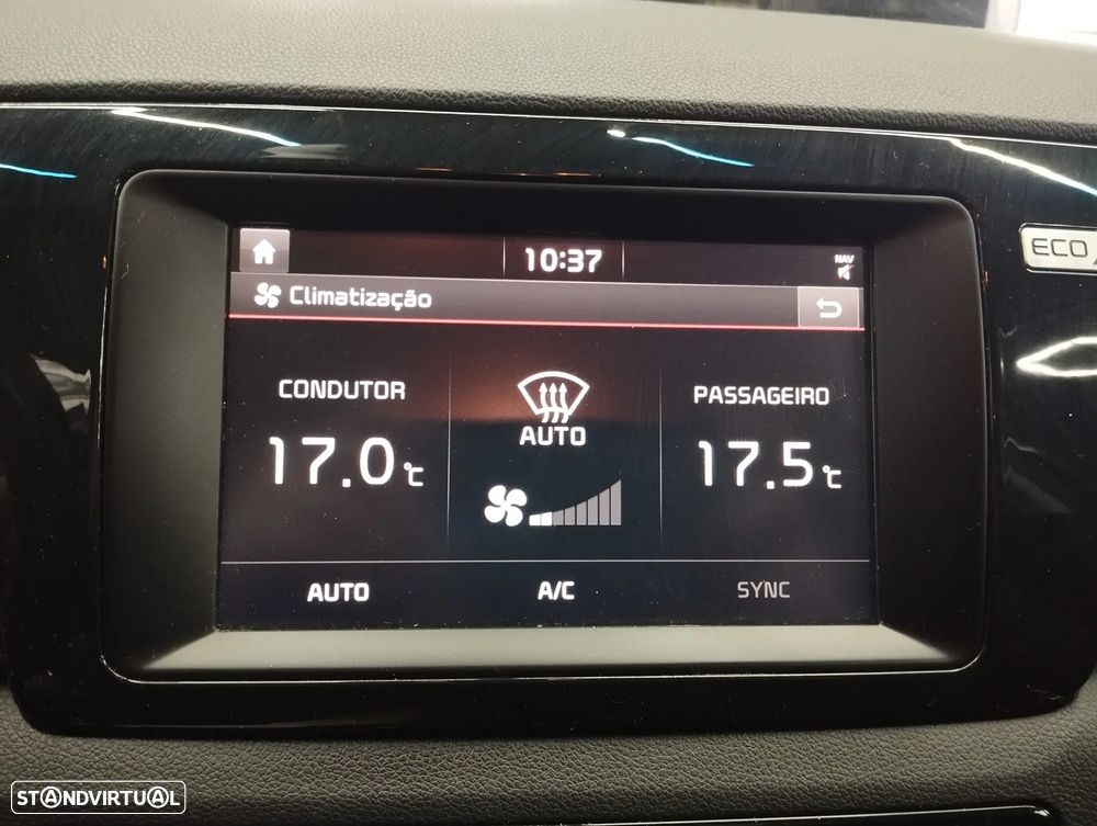 Kia Niro 1.6 GDi PHEV EX - 36