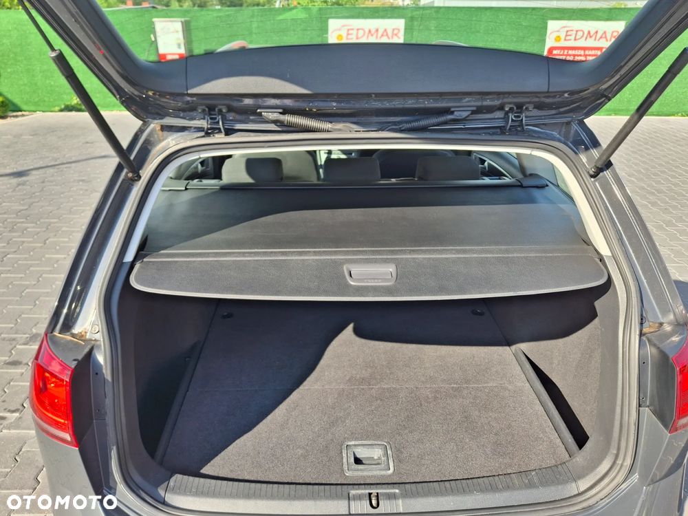 Volkswagen Golf 1.6 TDI BlueMotion Trendline - 15