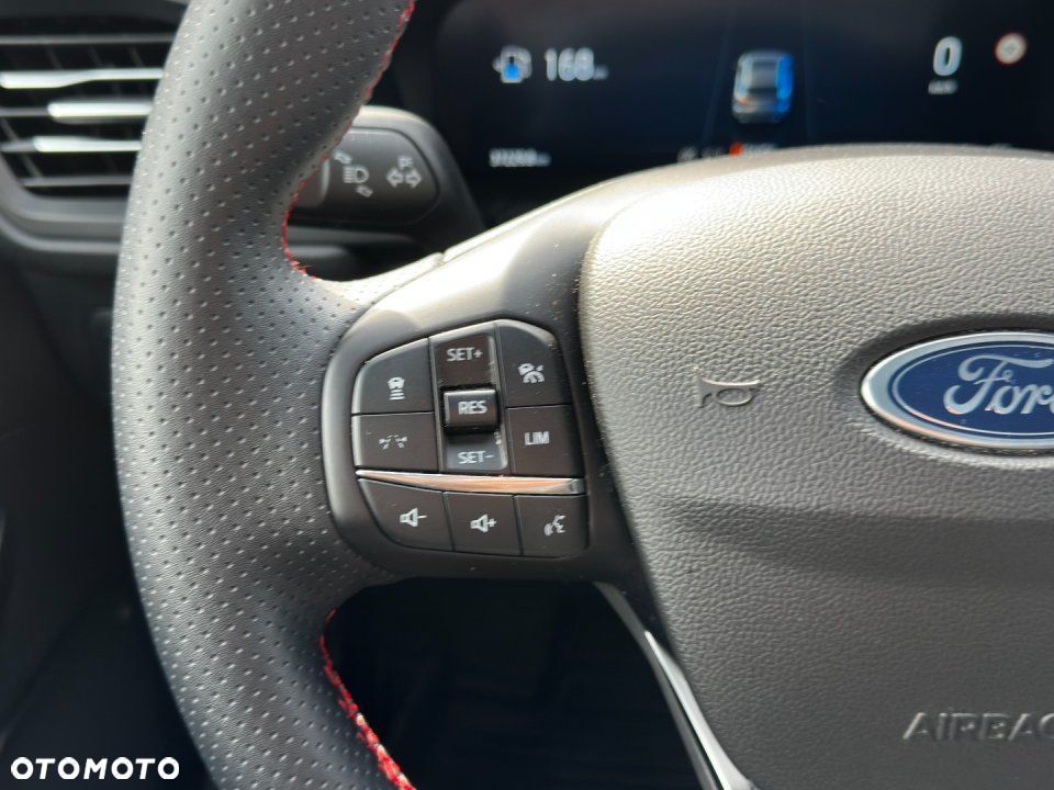 Ford Kuga - 14