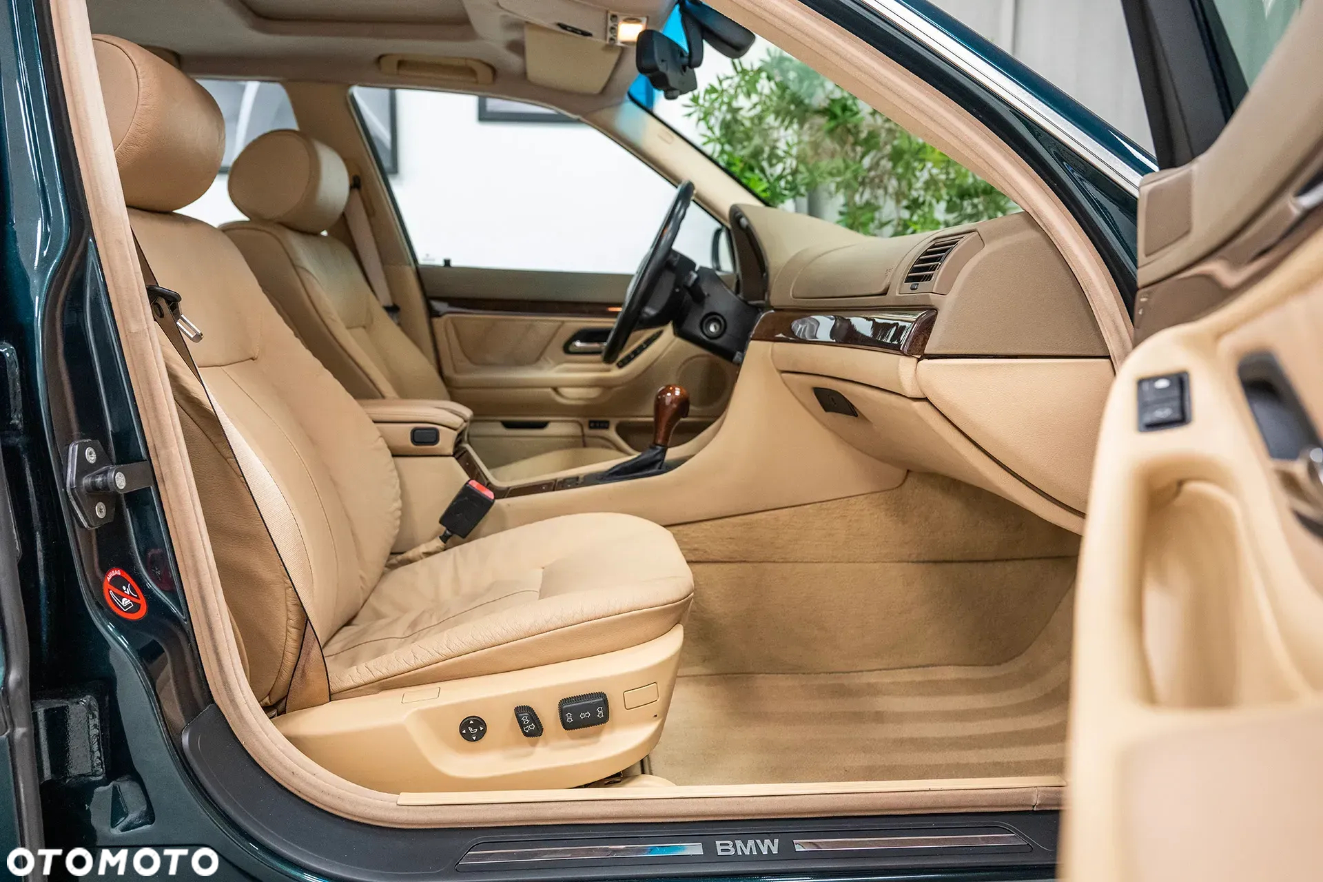 BMW Seria 7 - 20