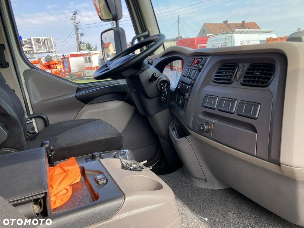 DAF DAF LF210FA Chłodnia Konvekta Hydri klapa 2014 - 7