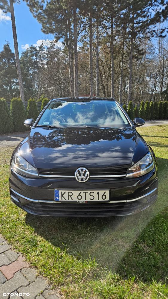 Volkswagen Golf - 2