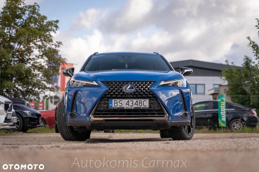 Lexus UX 250h - 3