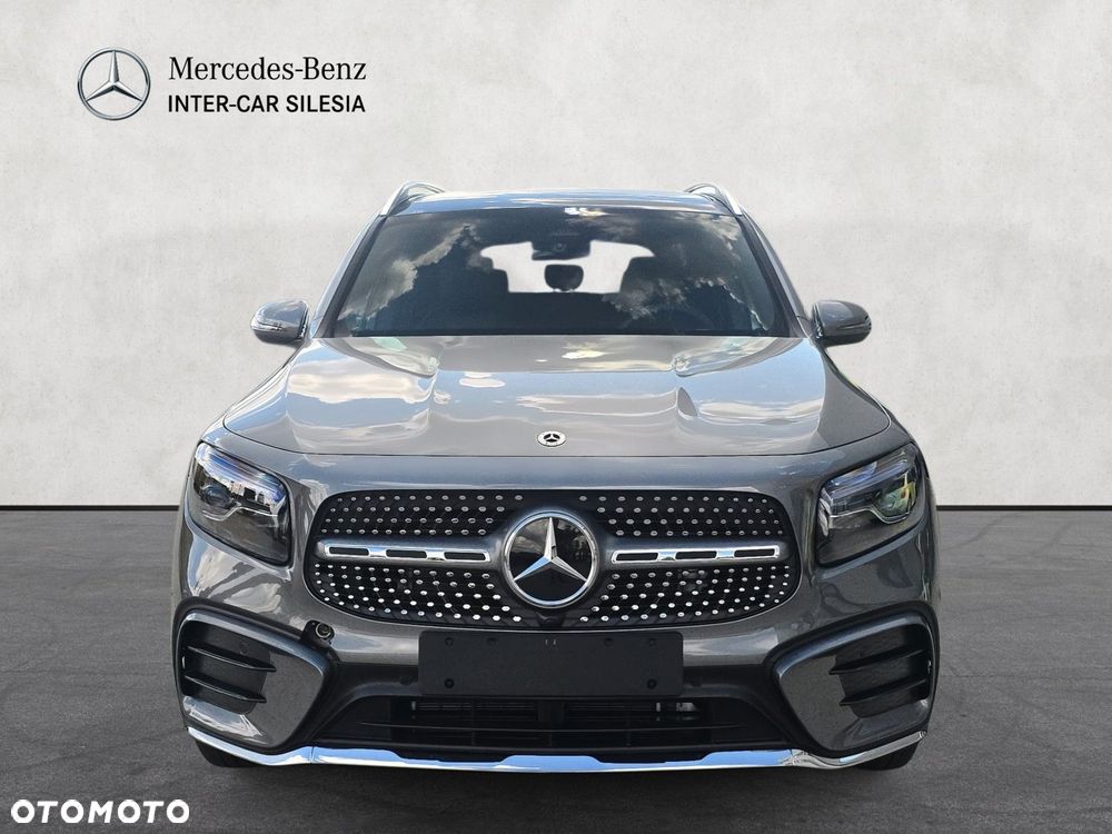 Mercedes-Benz GLB - 2