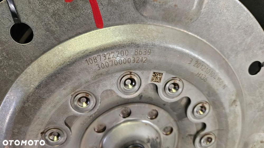 Jaguar XJ 351 2012-2015 3.0 SC 306PS 340 KM RWD Kompletna skrzynia biegów z konwerterem DX23-7000-AC  8HP-70 - 4