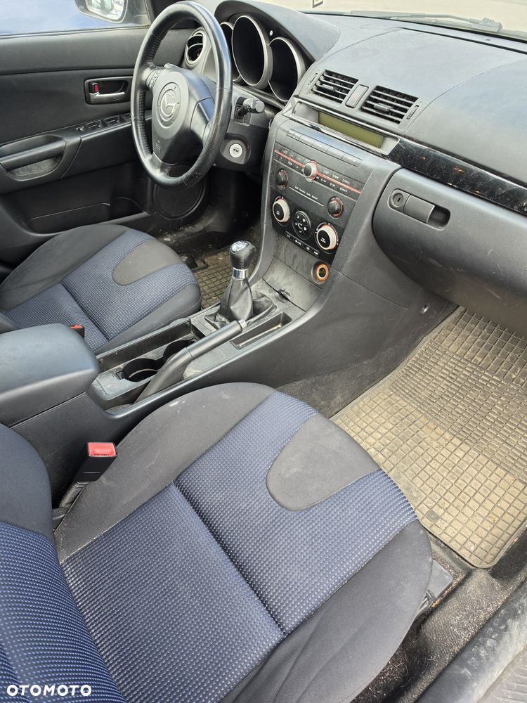 Mazda 3 - 5