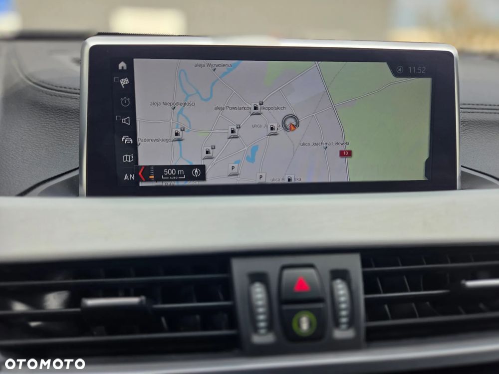 BMW X1 - 18