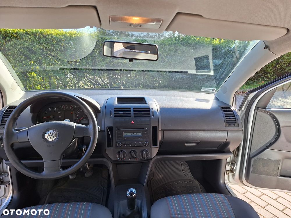 Volkswagen Polo 1.2 Tour Edition - 22