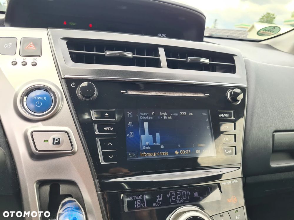 Toyota Prius+ (Hybrid) Executive - 21