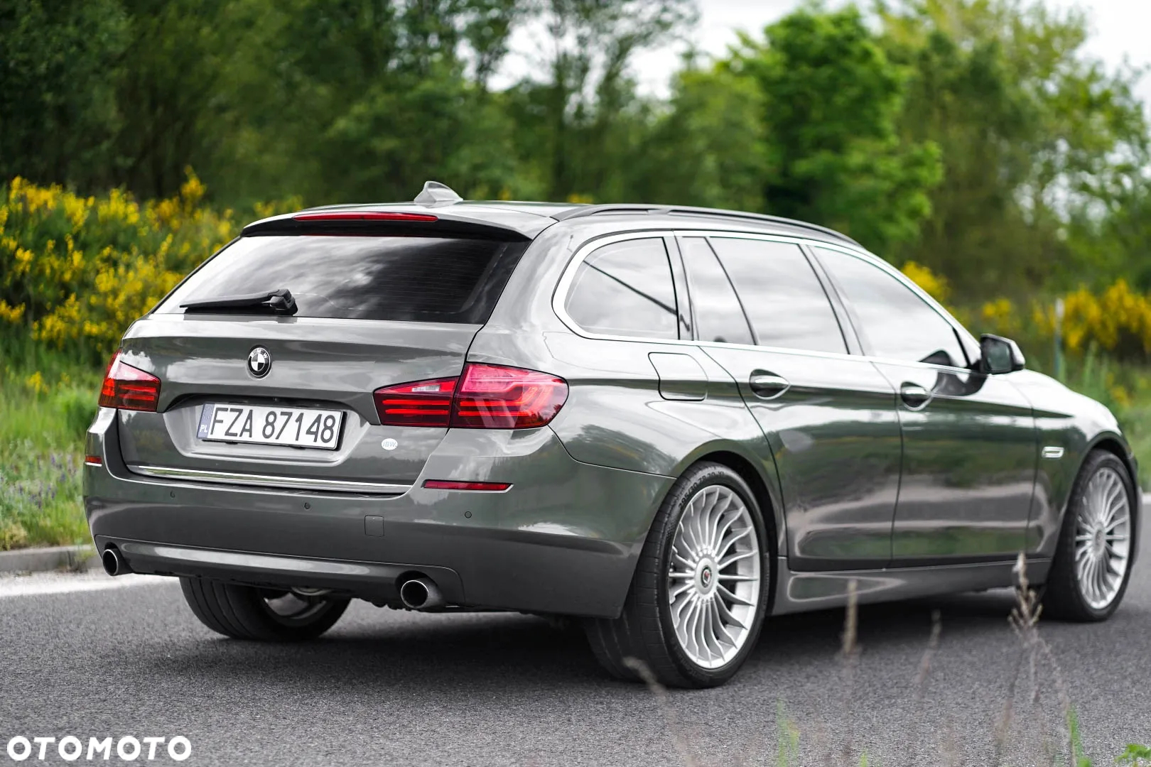 BMW Seria 5 535d Touring Luxury Line - 6