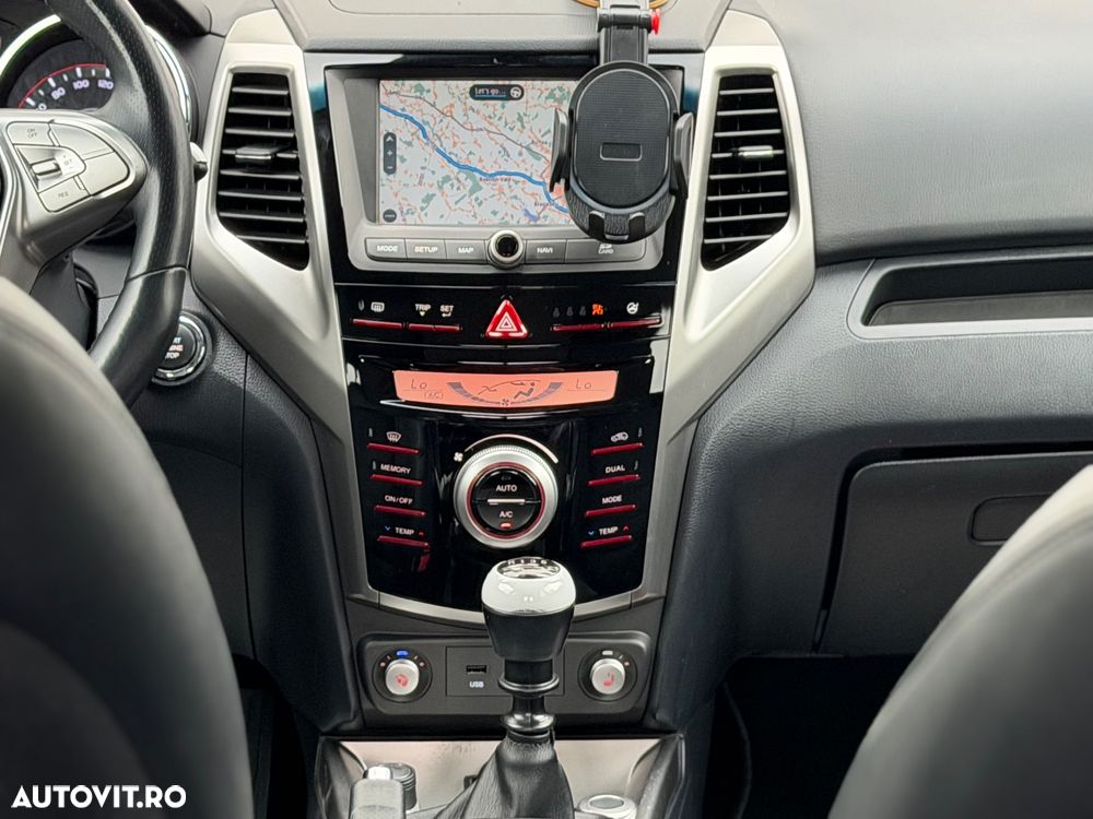 SsangYong Tivoli e-XDi 160 2WD Start/Stop Crystal - 10