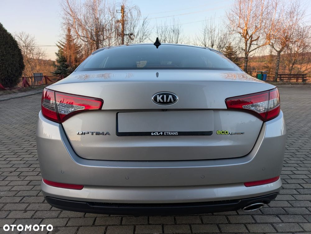 Kia Optima 1.7 CRDI EcoDynamics Edition 7 - 8