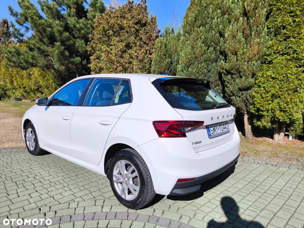 Skoda Fabia 1.0 Active - 4