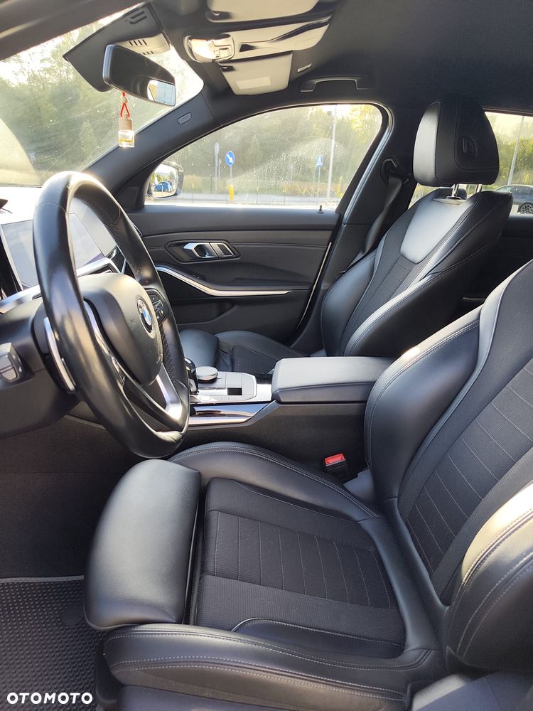 BMW Seria 3 320d Advantage sport - 13