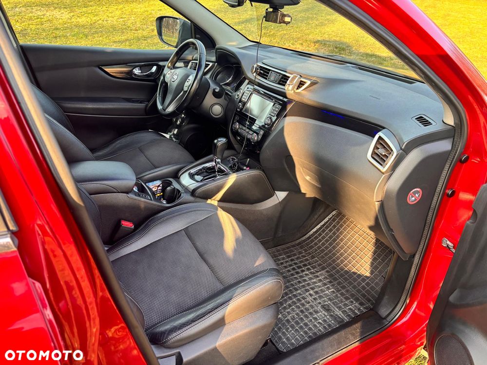 Nissan Qashqai - 12