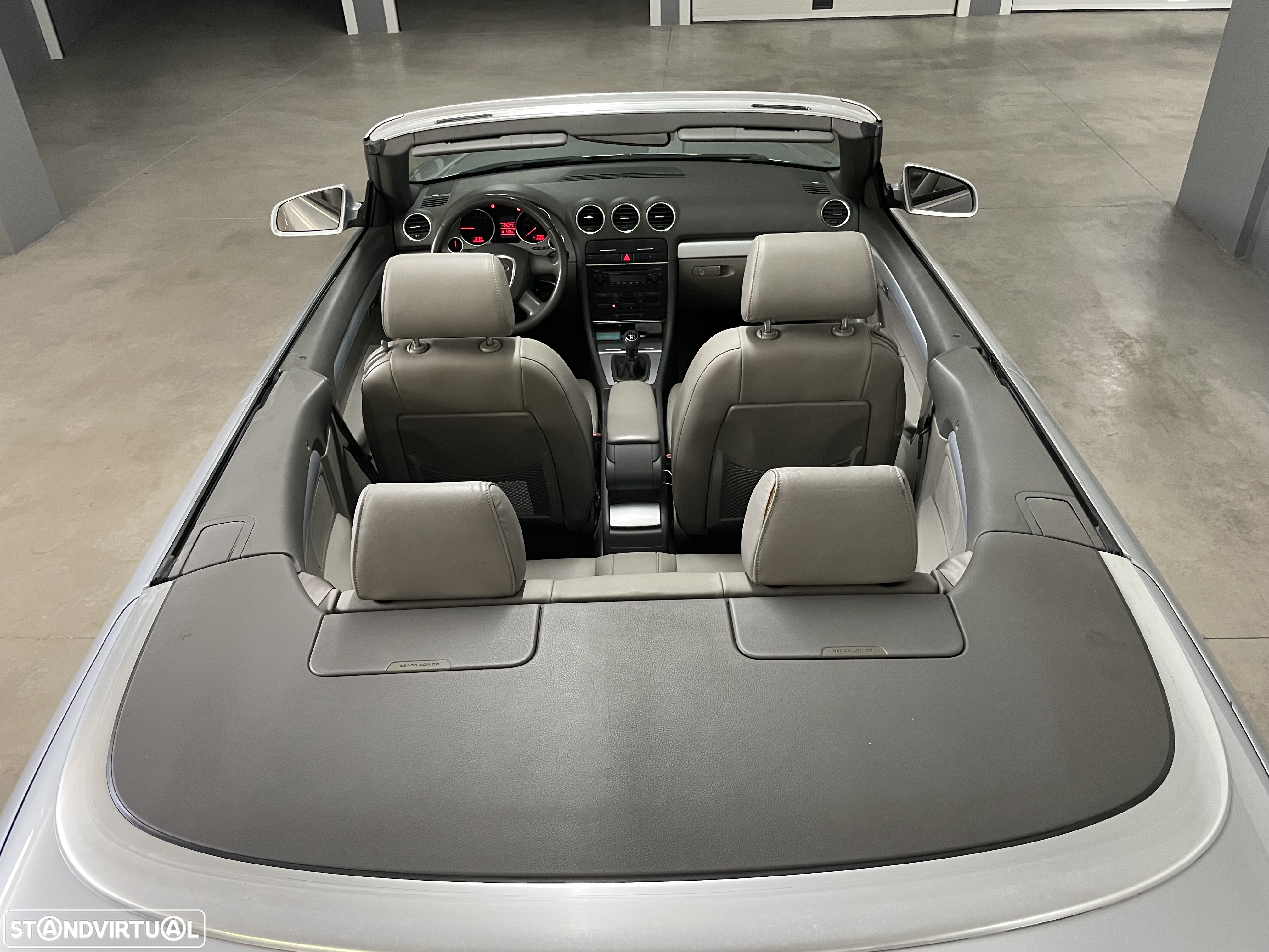 Audi A4 Cabrio 2.0 TDi - 7