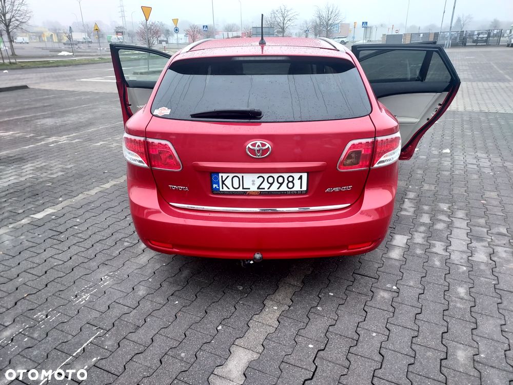 Toyota Avensis 2.0 D-4D Sol plus+NAVI - 17