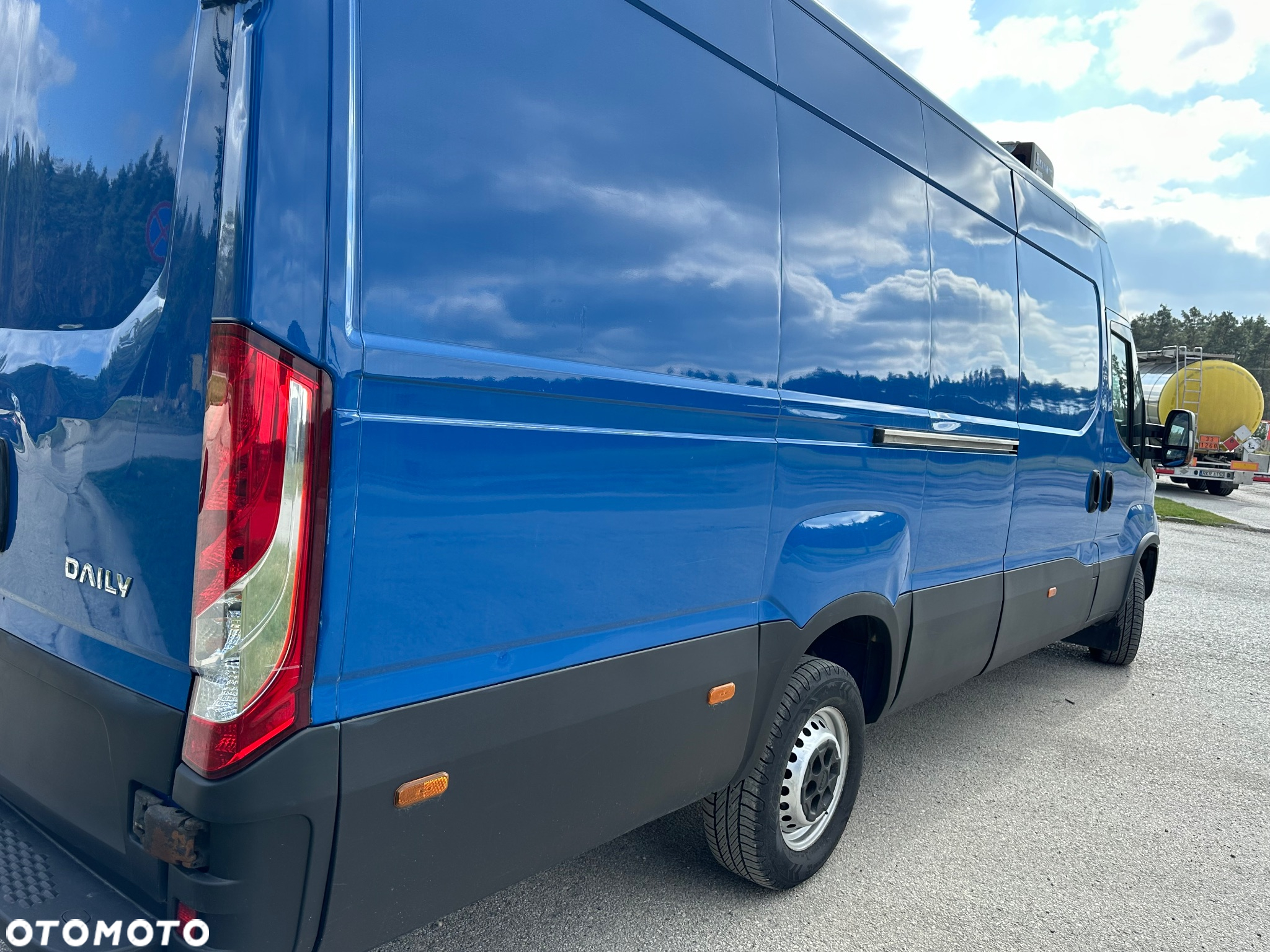 Iveco 35s18 Max / Chłodnia / Mroźnia / Salon RP - 13