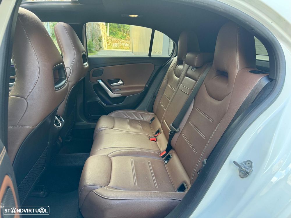 Mercedes-Benz A 180 d AMG Line Aut. - 34