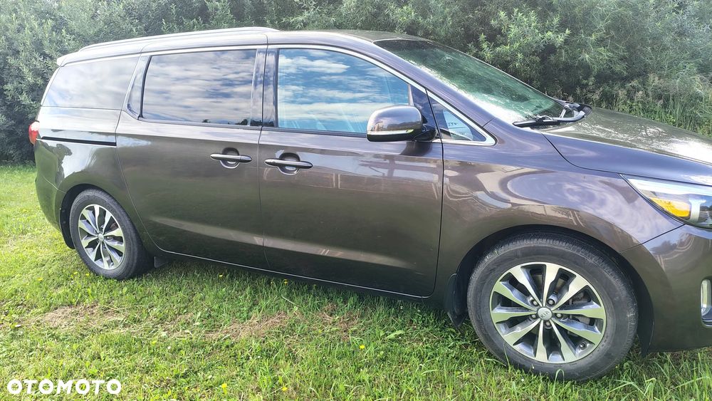 Kia Sedona 3.8 V6 LX - 38