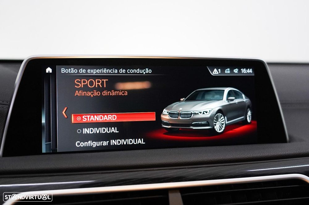 BMW 730 d Pack M - 22