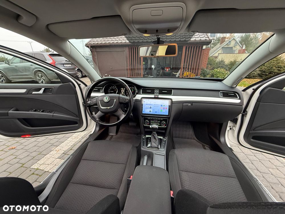 Skoda Superb - 20
