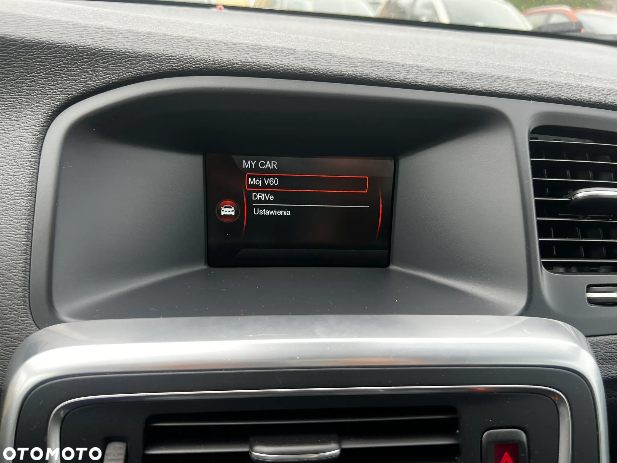 Volvo V60 DRIVe Momentum - 18