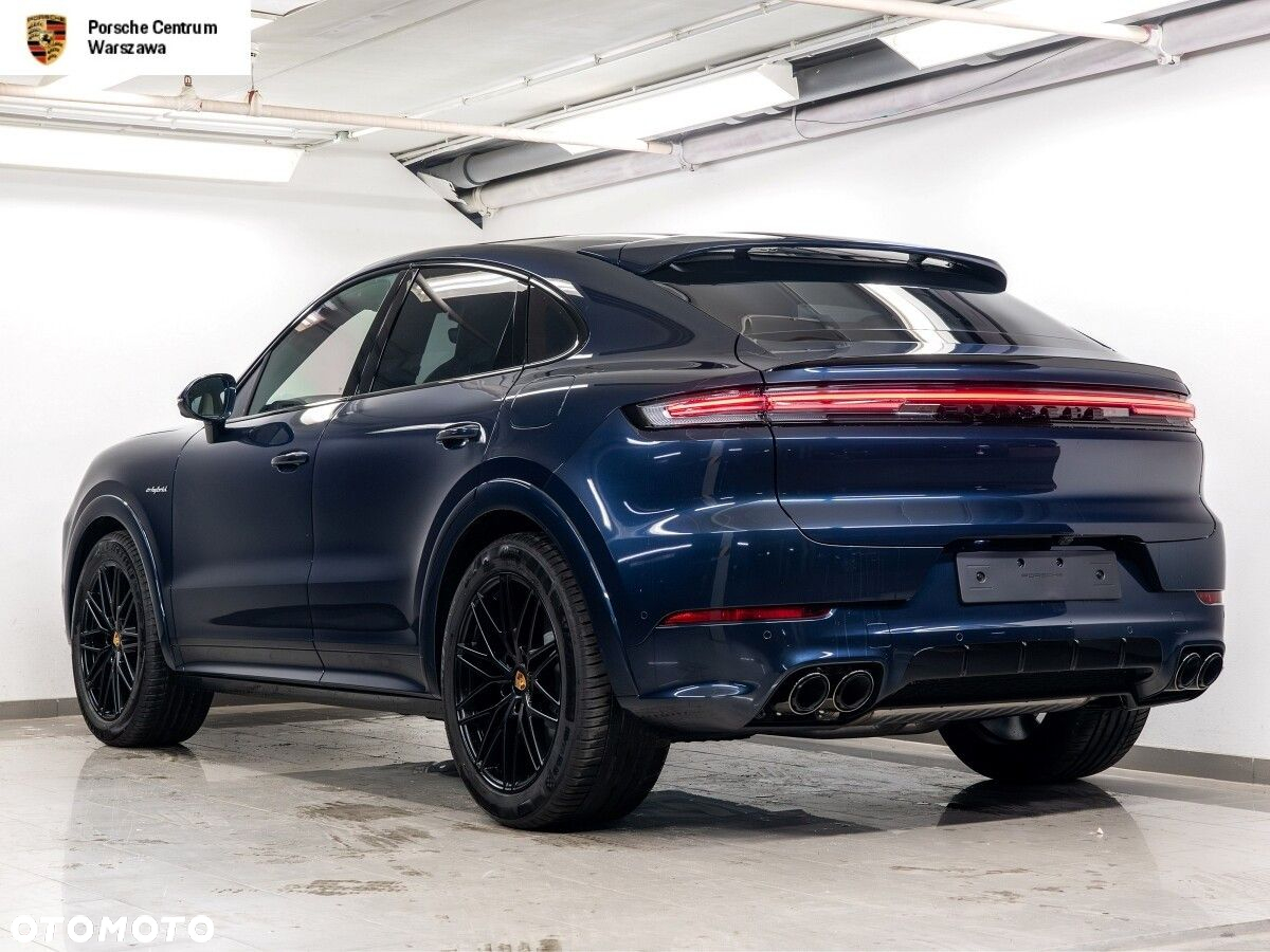 Porsche Cayenne - 2