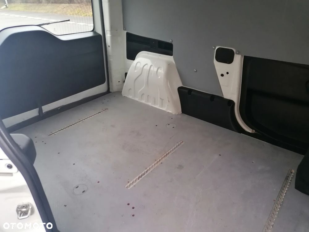 Fiat Doblo - 8