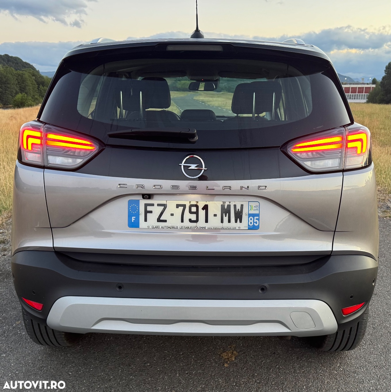 Opel Crossland 1.2 Automatik Business Elegance - 6