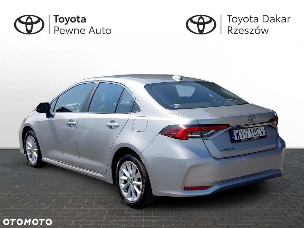 Toyota Corolla - 3