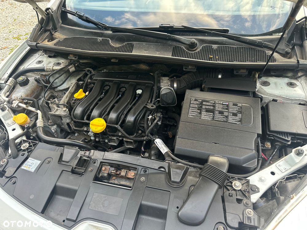 Renault Megane 1.6 16V Luxe Dynamique - 16
