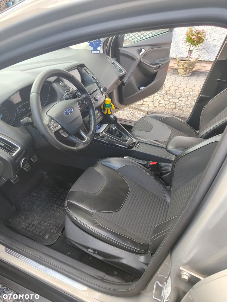 Ford Focus 1.5 TDCi Titanium - 18