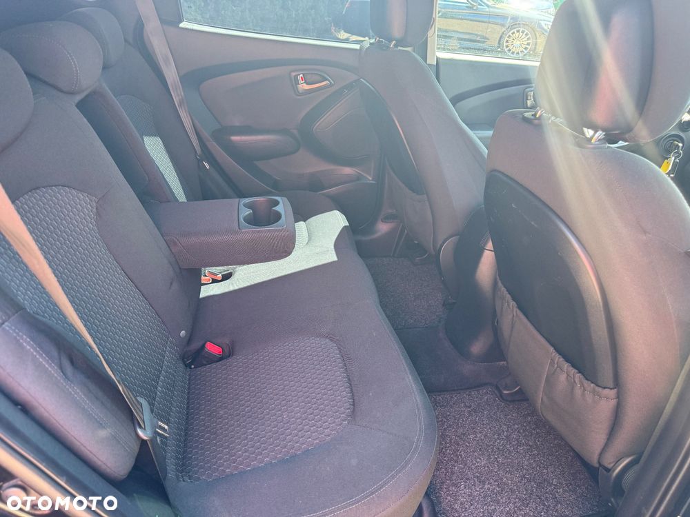 Hyundai Tucson 2.0 CRDi VGT 2WD GLS - 9