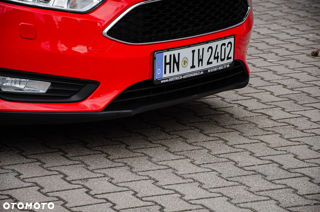 Ford Focus 1.5 EcoBlue Start-Stopp-System TITANIUM - 25
