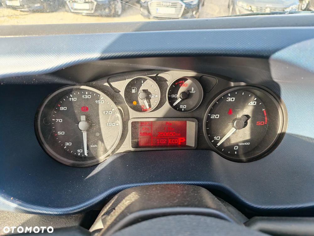 Iveco DAILY - 18