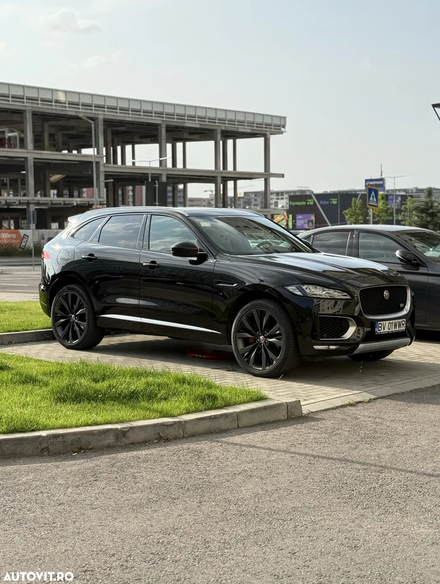 Jaguar F-Pace 30d AWD S - 2