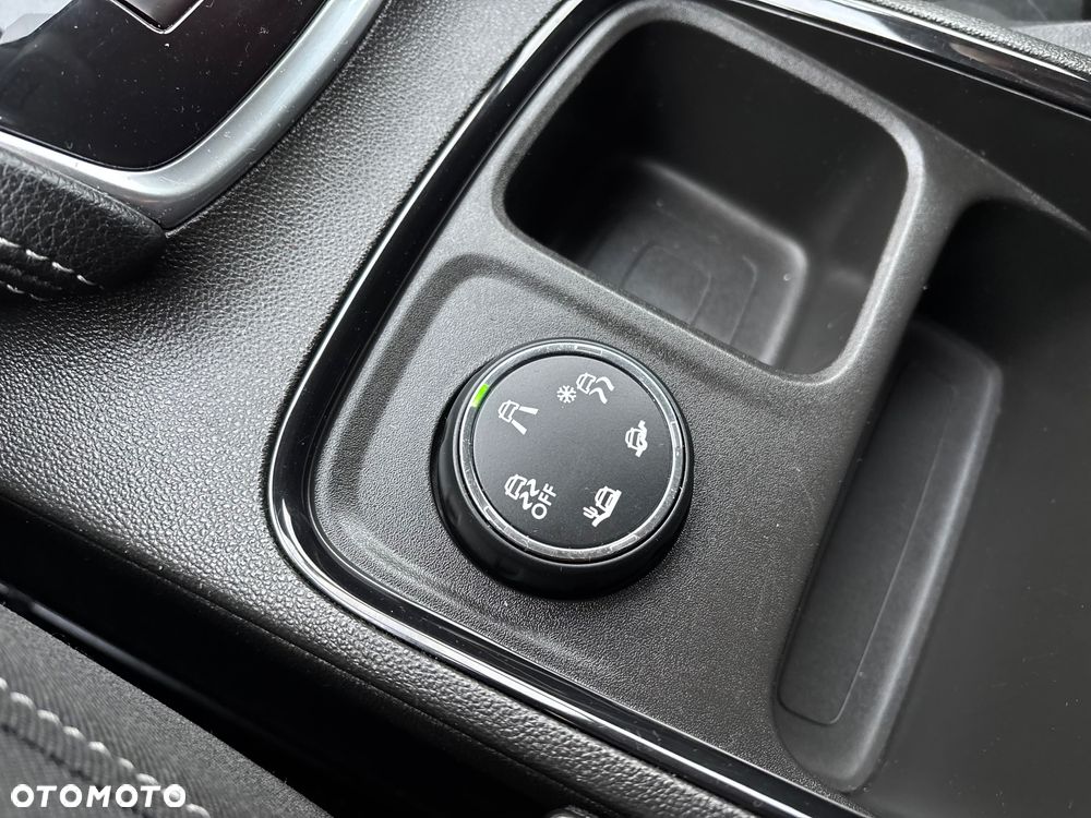 Opel Grandland X - 16