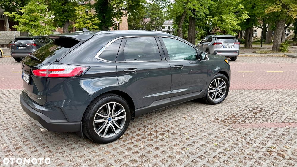 Ford Edge - 4