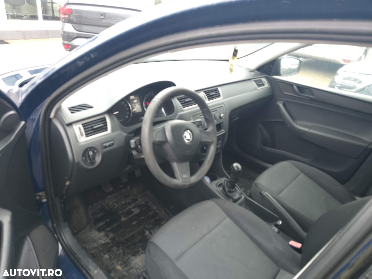 Skoda RAPID Spaceback 1.6 TDI Ambition - 10
